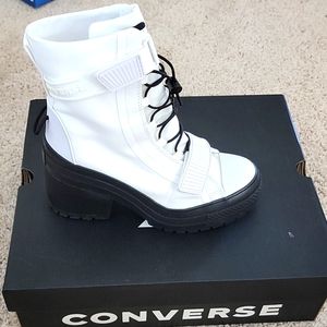 Converse lace up boot